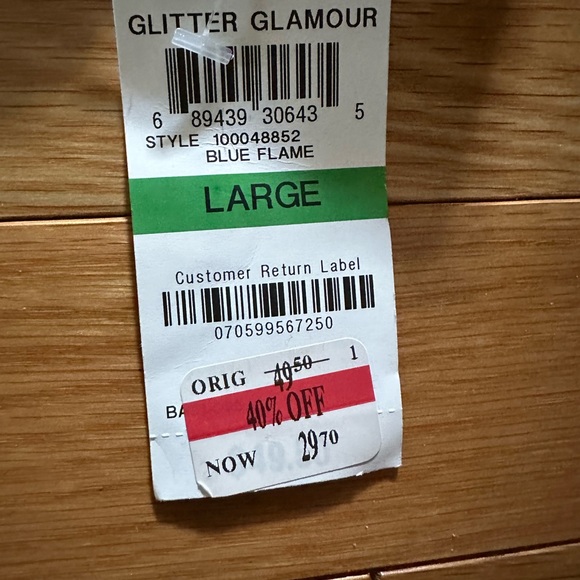 NWT Bar III Women’s large blue flame velour long sleeve top. Soft and comfy - Picture 4 of 5